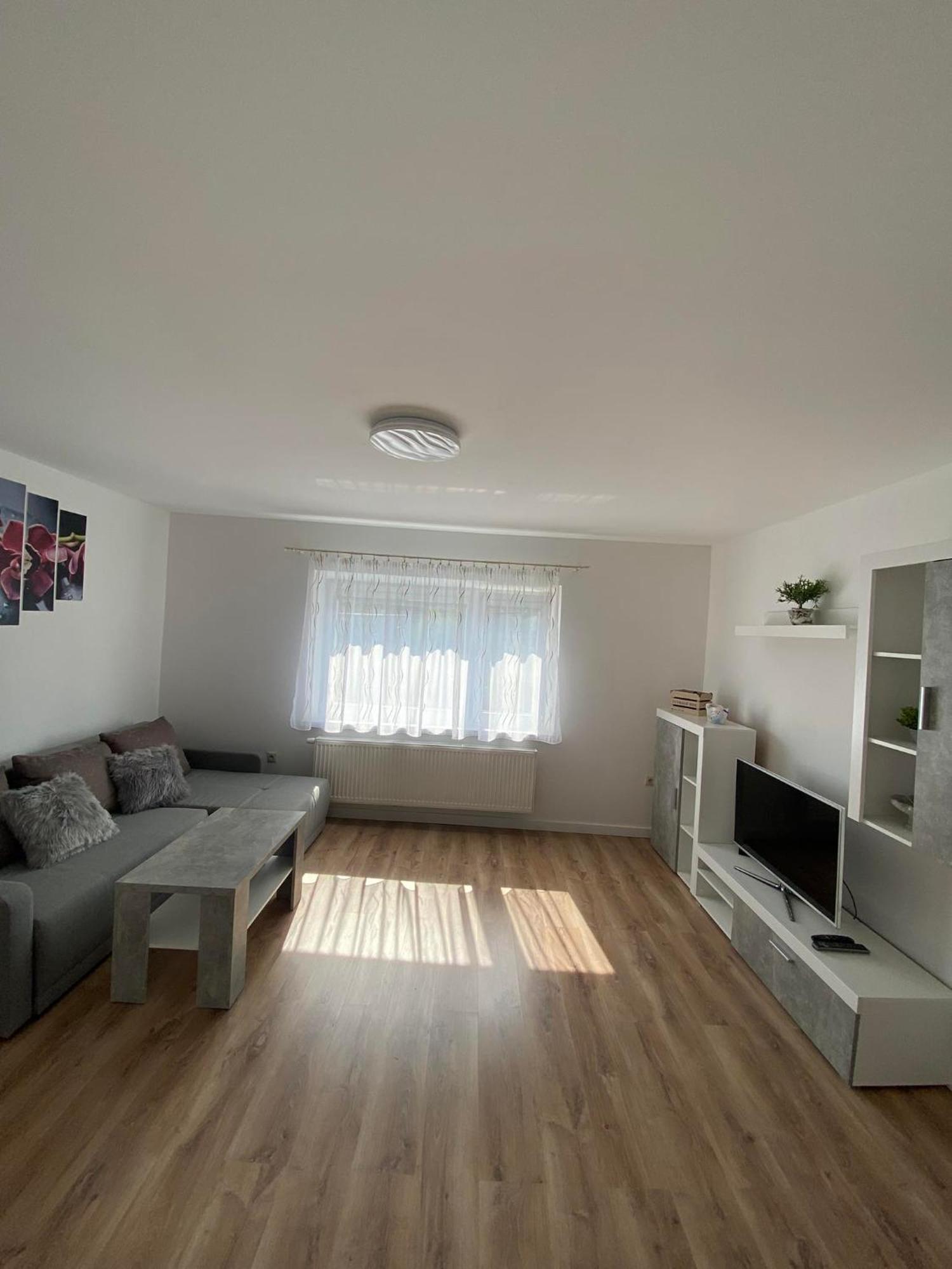 Apartman Nikol 프리에비드자 외부 사진